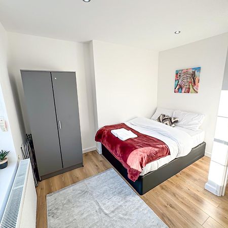 Luxury Flat For 6 - 5 Min Walk From Camden Market Hw4 London Bagian luar foto