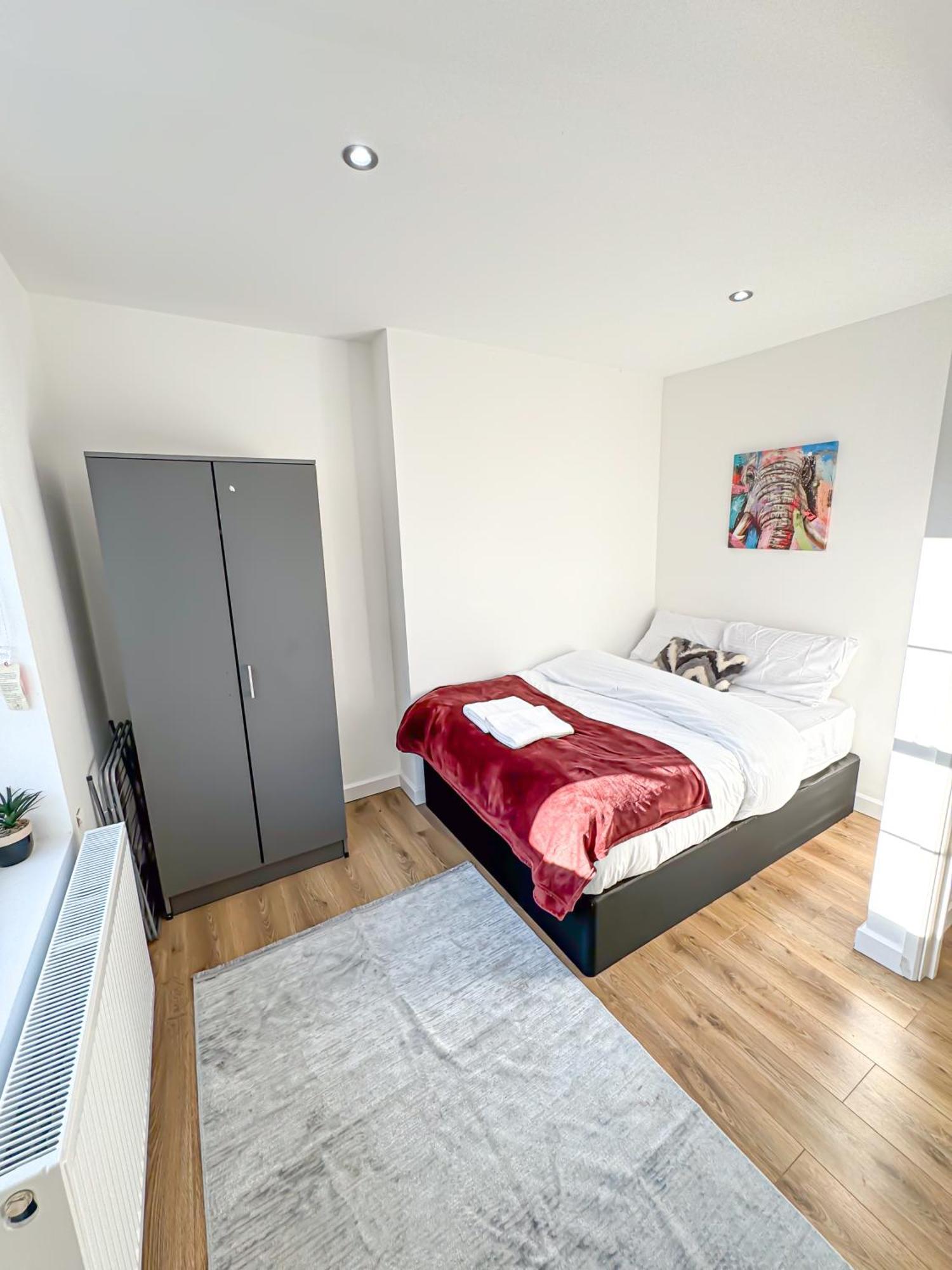 Luxury Flat For 6 - 5 Min Walk From Camden Market Hw4 London Bagian luar foto