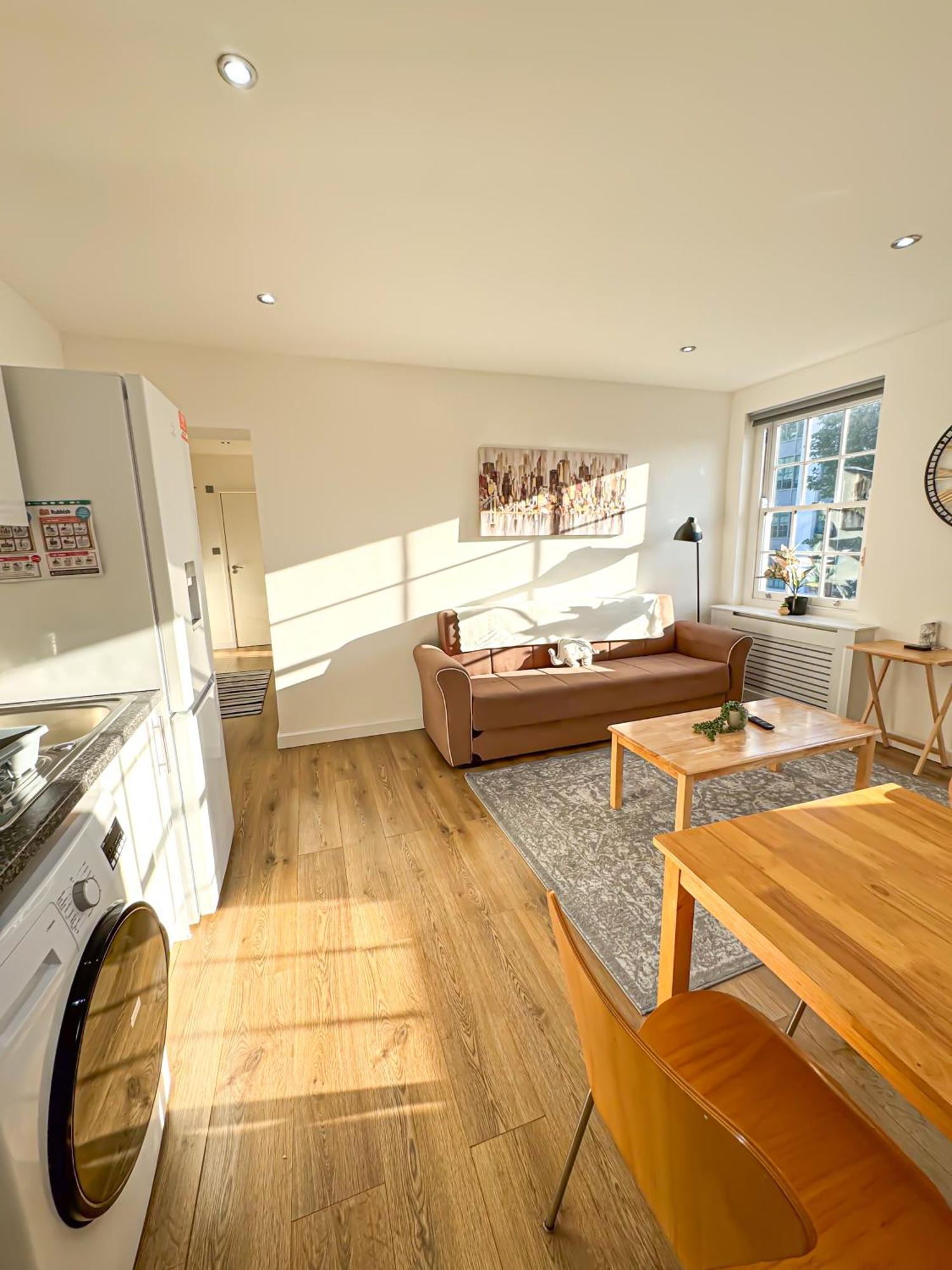 Luxury Flat For 6 - 5 Min Walk From Camden Market Hw4 London Bagian luar foto