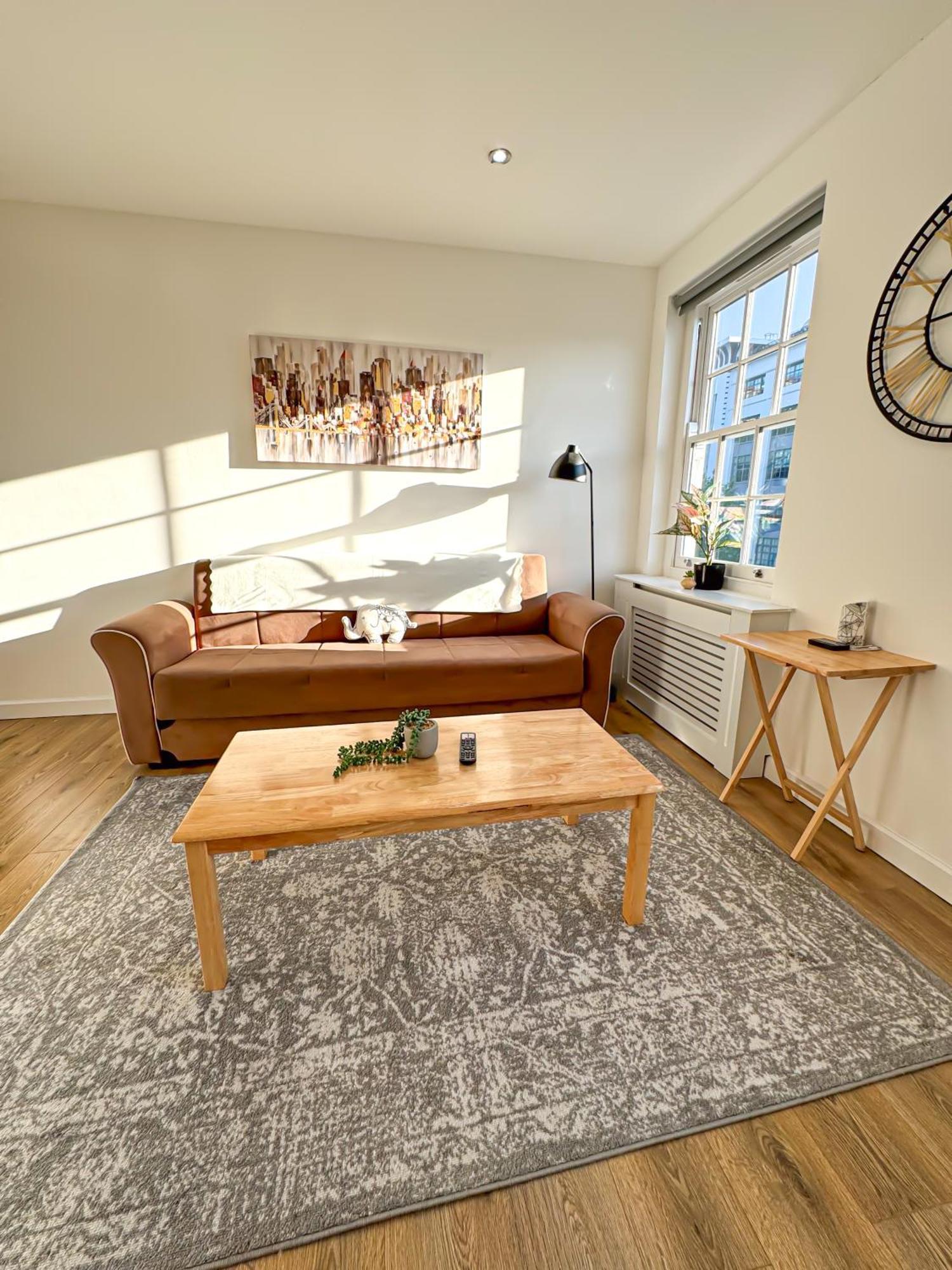 Luxury Flat For 6 - 5 Min Walk From Camden Market Hw4 London Bagian luar foto